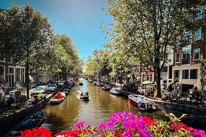 Humans of Amsterdam - Cultural Walking Tour incl. meeting locals - What Makes This Tour Stand Out?