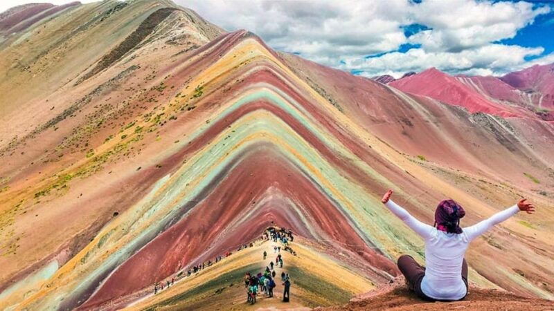 humantay-lagoon-and-rainbow-mountain-trekking-adventure