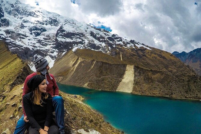 humantay-lagoon-in-private-arrive-before-the-crowd