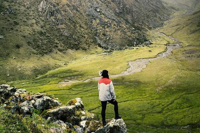 humantay-lake-day-tour-6-small-group