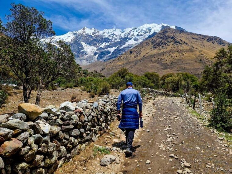 humantay-lake-full-day-tour-adventure