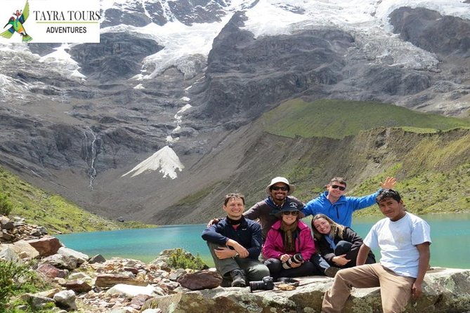 humantay-lake-in-group-full-day