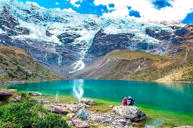 humantay-lake-in-group-full-day