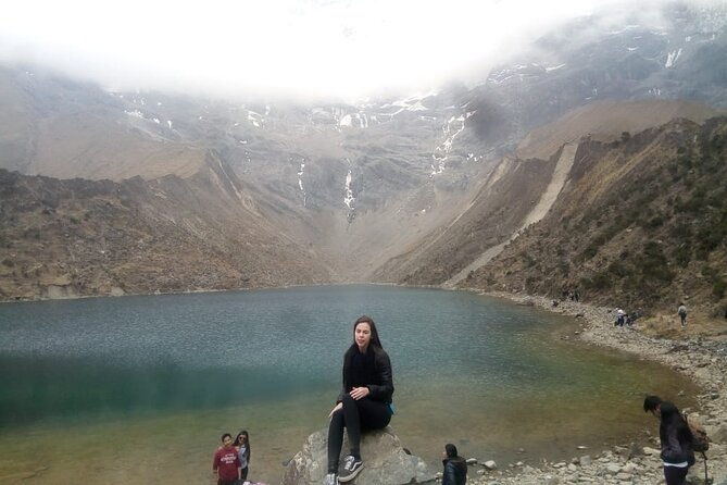 humantay-lake-in-private