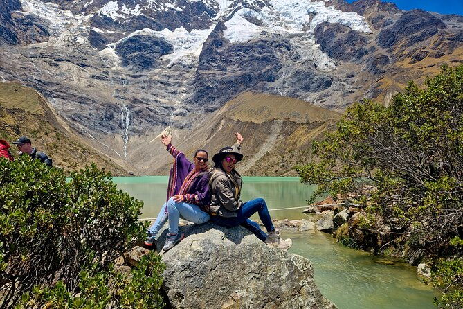 humantay-lake-tour-with-guide-breakfast-and-lunch