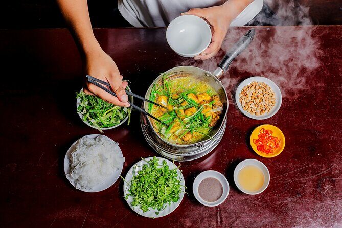 Hungry Hanoi Food Tour with 15+ Tastings - Key Points