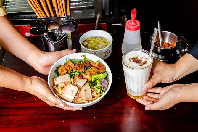 Hungry Hoi An Food Tour with 15+ Tastings - FAQ