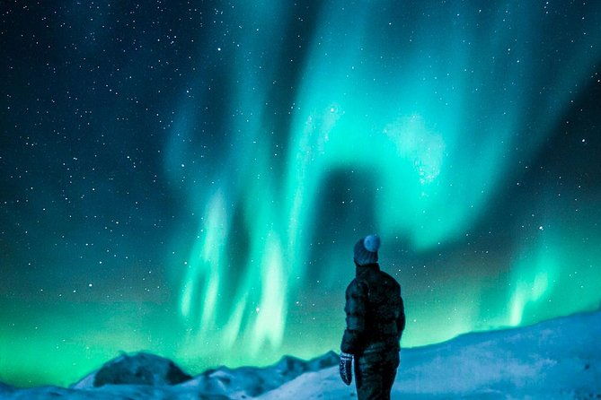 hunt-for-the-northern-lights-in-kiruna-abisko