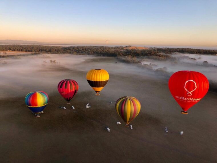 hunter-valley-sunrise-balloon-ride-with-bubbly-breakfast
