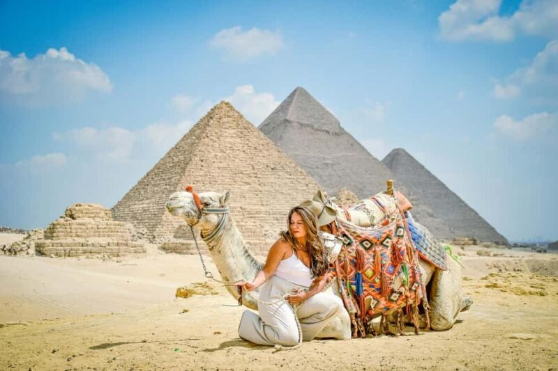 Hurghada: Cairo Pyramids, Sphinx & Egyptian Museum Day Trip - Key Points