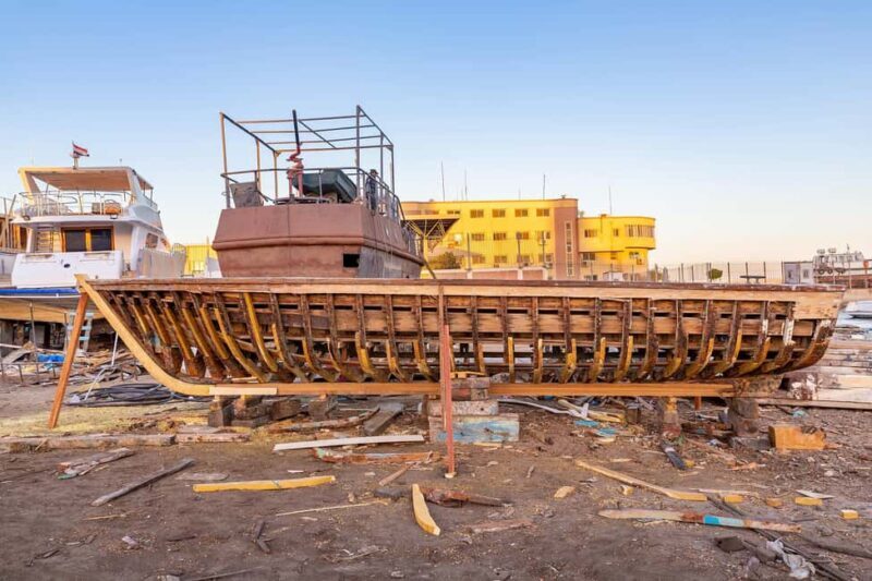 Hurghada: Guided City Highlights Tour with Shopping Stops - Markets and Local Flavors