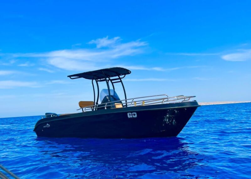 Hurghada: Private Speedboat Adventure with Snacks & Pick-up - The Sum Up
