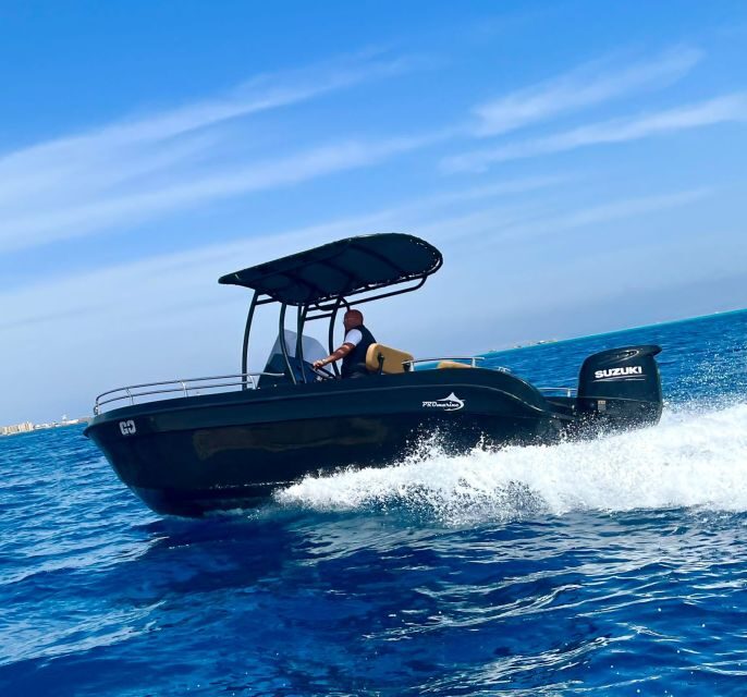 Hurghada: Private Speedboat Adventure with Snacks & Pick-up - FAQs
