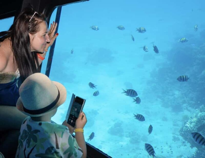 Hurghada: Royal Seascope Submarine Cruise with Snorkel Stop - Key Points