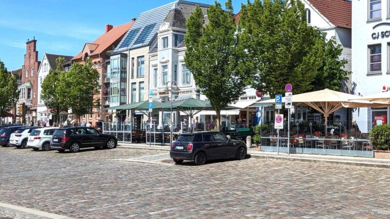 husum-romantic-old-town-and-harbour-self-guided-tour