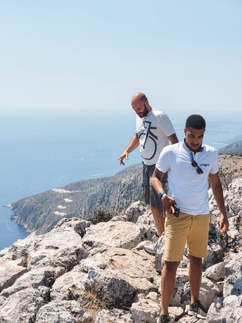 hvar-guided-hiking-tour-in-the-countryside