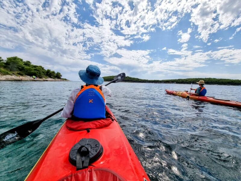 hvar-half-day-kayak-tour-to-pakleni-islands