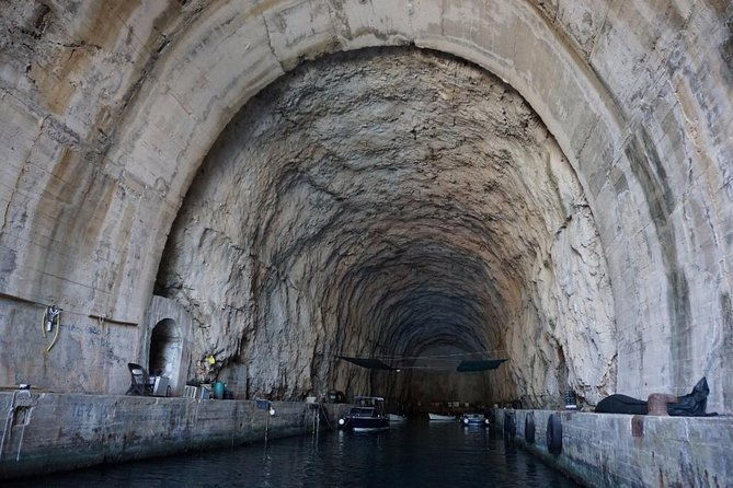hvar-pakleni-islands-and-secrets-of-brac-and-solta-private-tour