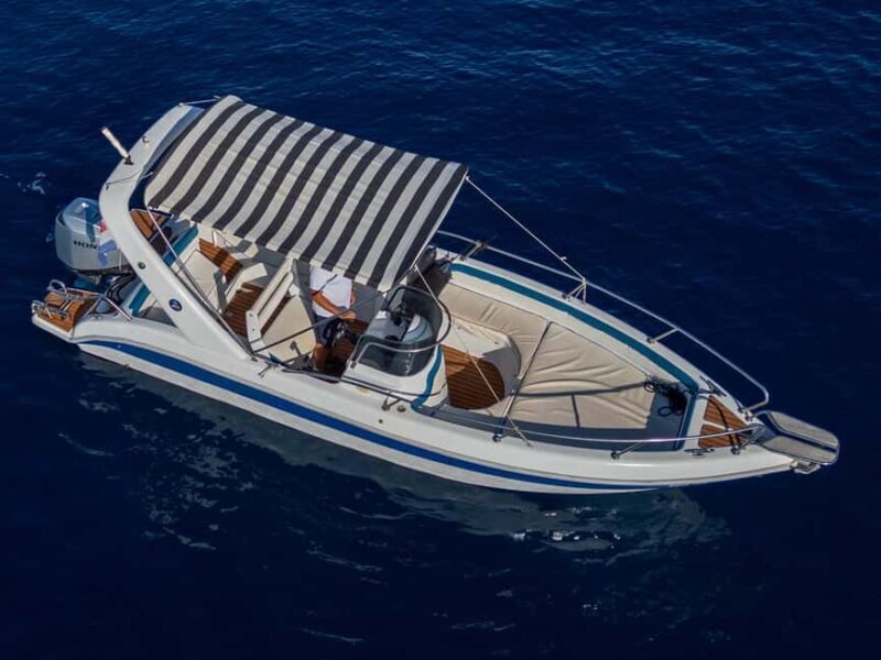 Hvar: Private Speedboat Tour Blue Green Caves, Vis & Pakleni - Introducing the Experience