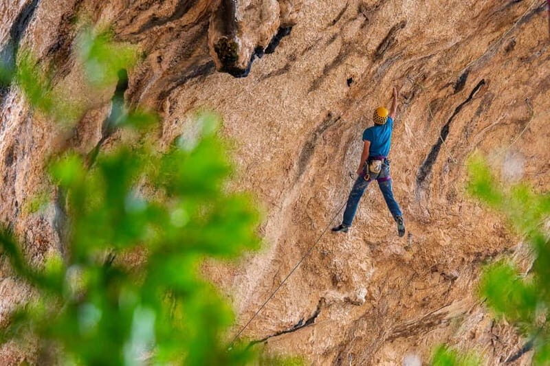 Hvar: Rock Climbing Experience with a World-class Coach - An Inside Look at the Hvar Rock Climbing Experience