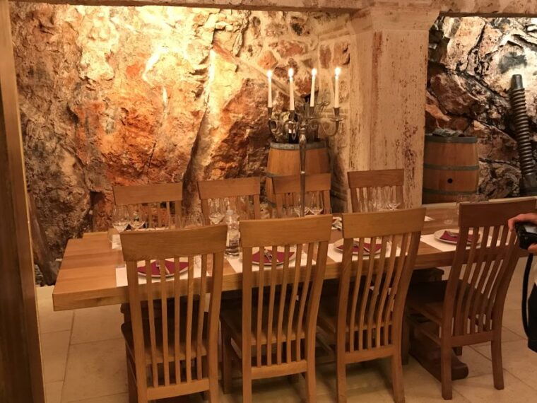 hvar-wine-lovers-tour-to-3-wineries-with-local-tastings