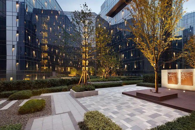 Hyatt Place Shanghai Hongqiao CBD with Airport Pickup, 2-day Sightseeing, Cruise - Key Points