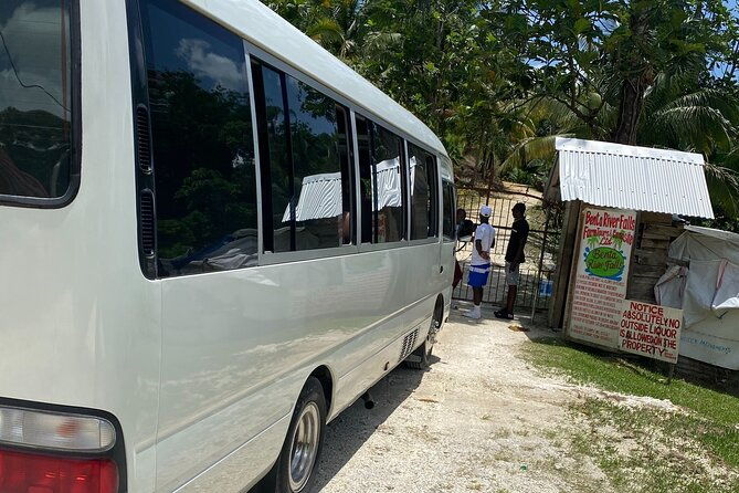 hyatt-zilara-ziva-rose-hall-resort-private-airport-transfer