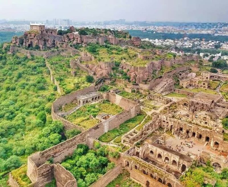 Hyderabad: Charminar, Golconda Fort & Qutub Shahi Tombs Tour - Key Points