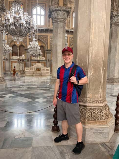 Hyderabad: City Tour with Transportation and Guide - Key Points