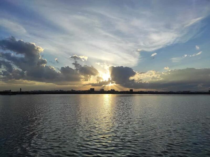 Hyderabad: Hussain Sagar Evening Tour with Ferry Ride - FAQ