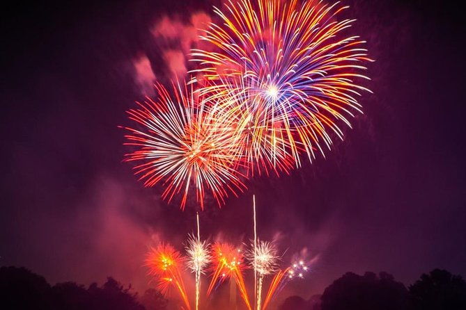 hydrojet-fireworks-cruise-in-destin-harbor