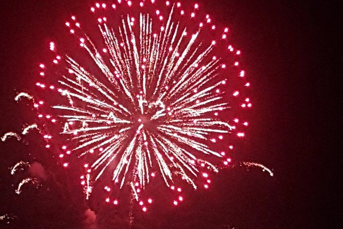 hydrojet-fireworks-cruise-in-destin-harbor