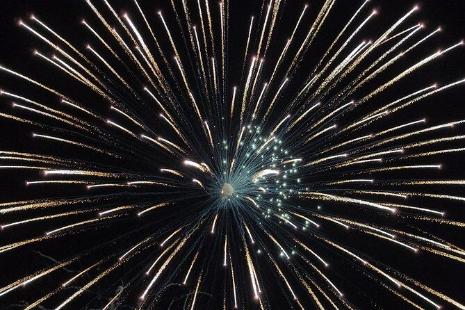 hydrojet-fireworks-cruise-in-destin-harbor