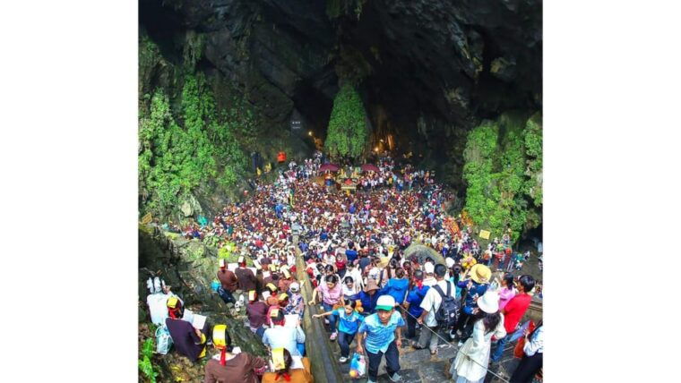 i-day-visit-perfume-pagoda