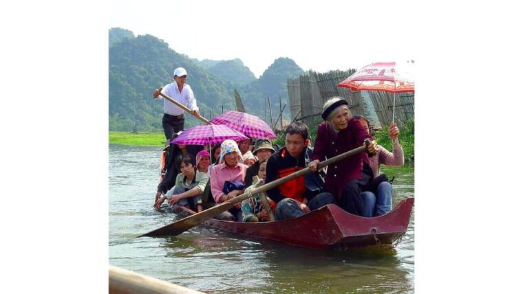 i-day-visit-perfume-pagoda