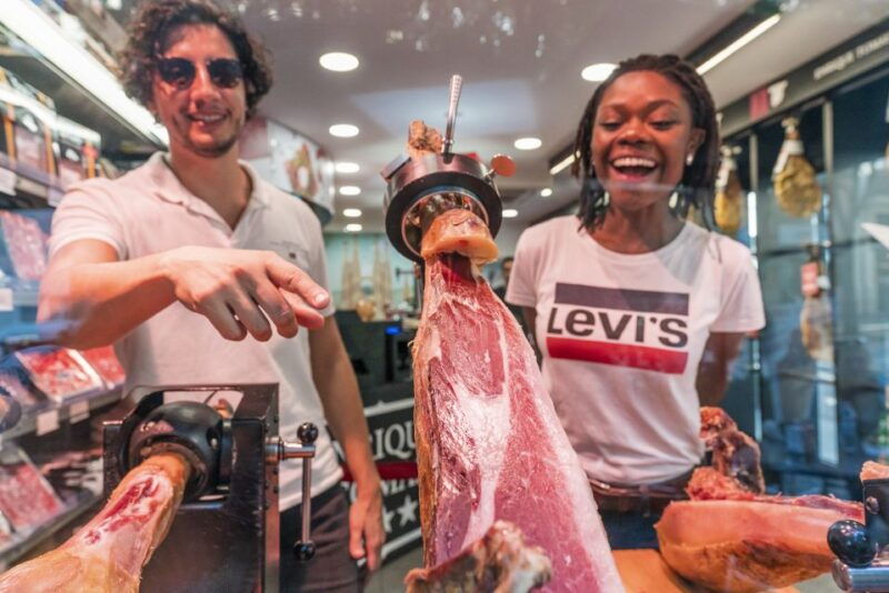 iberian-ham-tasting-experience-with-cava-sagrada-familia