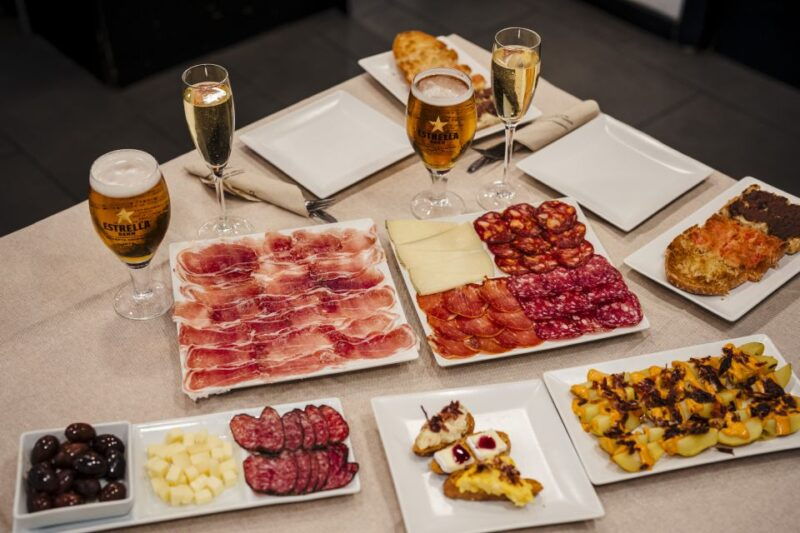 iberian-ham-tasting-experience-with-cava-sagrada-familia