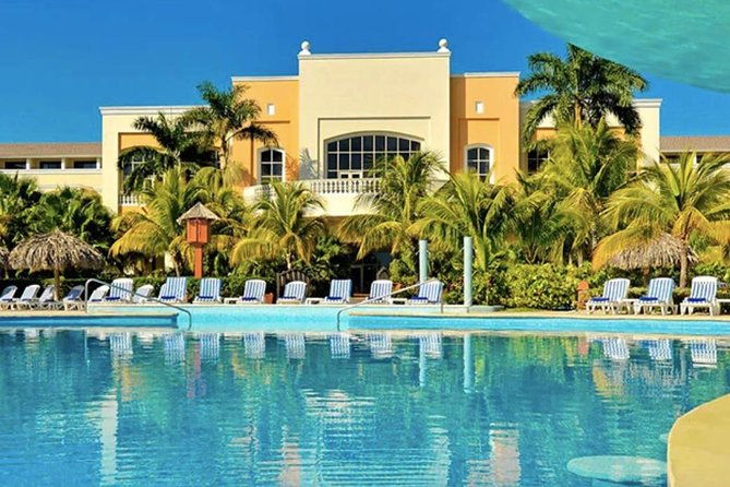 iberostar-rose-hall-beach-with-unlimited-food-and-drinks