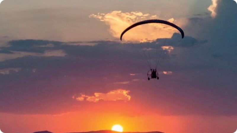 ibiza-25min-motorized-paragliding-flight-around-the-island