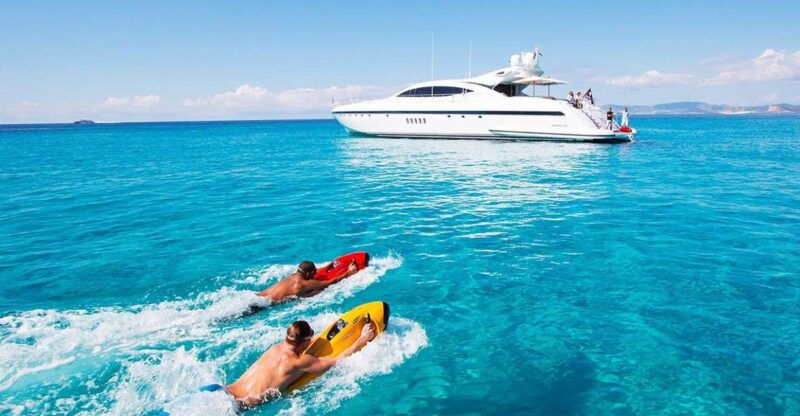 ibiza-beach-and-cave-boat-tour-with-luxury-water-toys