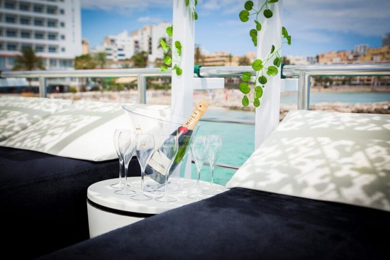 ibiza-boat-trip-to-formentera-with-open-bar-and-paella