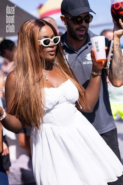 Ibiza: Bottomless Brunch at Ibiza Boat Club with Drinks & DJ - Practical Tips for Your Day Out