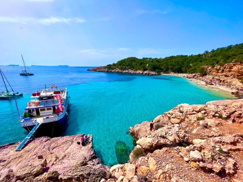 ibiza-cala-salada-north-cruise-with-drinks-snorkeling