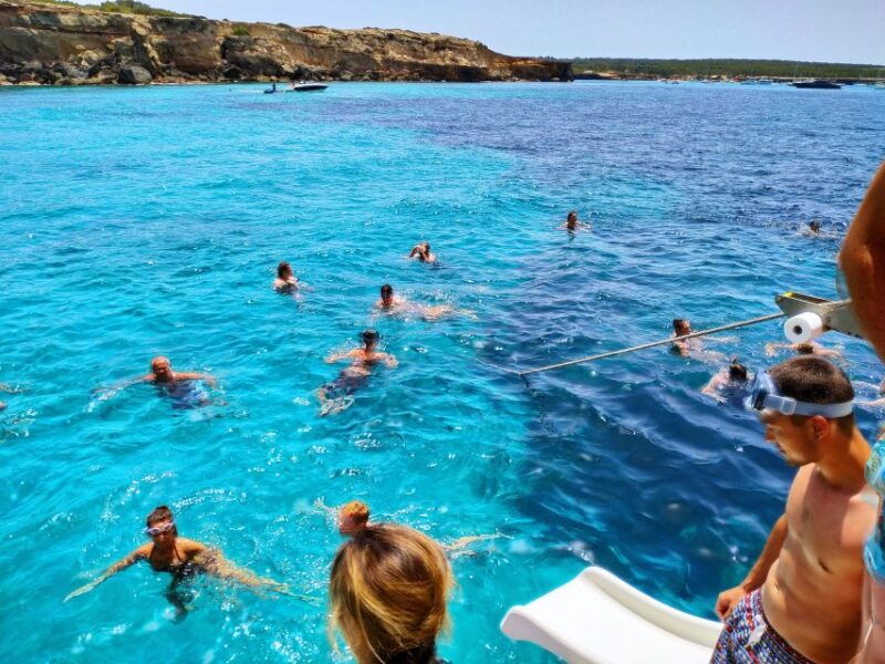 ibiza-crystal-waters-formentera-open-bar-and-buffet-lunch