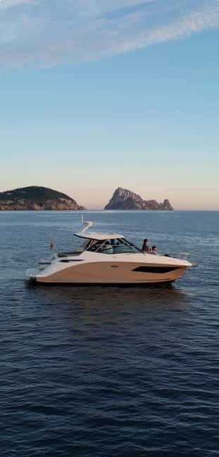 Ibiza Es Vedra: Private boat trip - Sunset and drinks. - A Deep Dive into the Ibiza Es Vedra Private Boat Trip