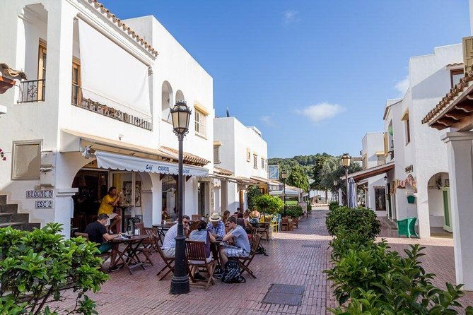 ibiza-island-tour-punta-arabi-local-market