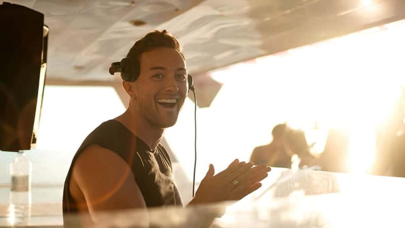 Ibiza: Party Boat w/ Drinks, Live Performances, DJ & Dancers - FAQs