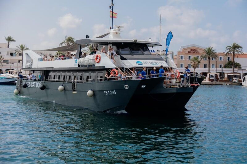 ibiza-platja-den-bossa-round-trip-transfer-to-formentera