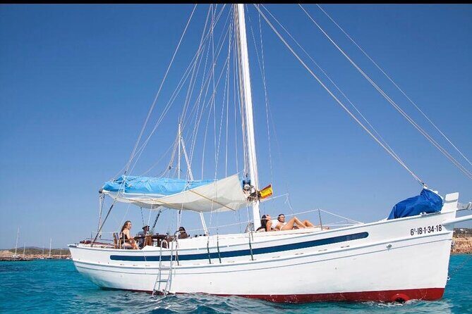 Ibiza: Private Sailboat with Tapas, Open Bar & Music - Who Is This Experience Best For?