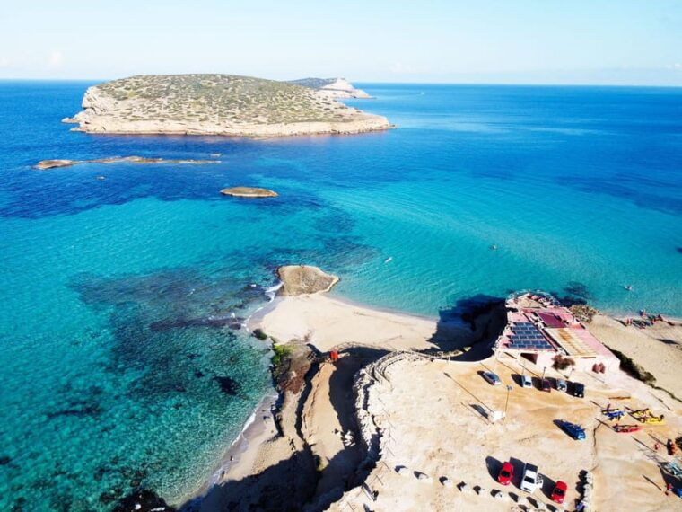ibiza-private-speedboat-to-es-vedra-atlantis-snorkel